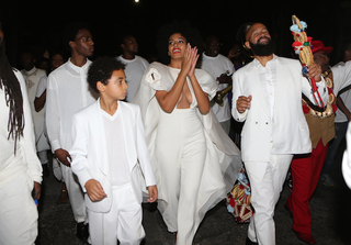 Illustration for article titled Solange Had the Most Turnt Up Wedding of the Year